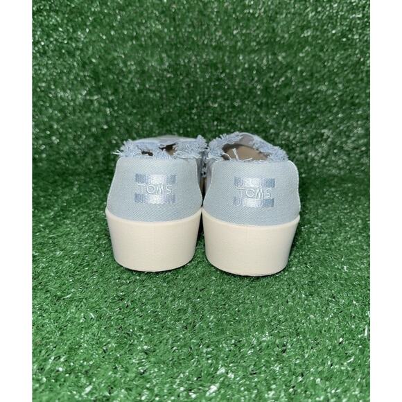 Toms‎ Verona Slip On Denim Blue Distressed Shoes Walking Sneakers Women’s Size 9 - Picture 7 of 9